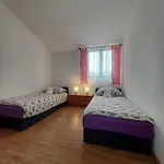 Dom wakacyjny Family Friendly House With A Swimming Pool Donji Dolac, Zagora - 21274