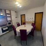 Family Friendly House With A Swimming Pool Donji Dolac, Zagora - 21274 Dom wakacyjny