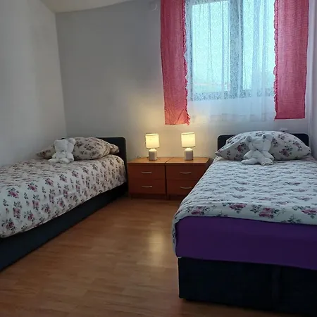 Σπίτι διακοπών Family Friendly House With A Swimming Pool Donji Dolac, Zagora - 21274